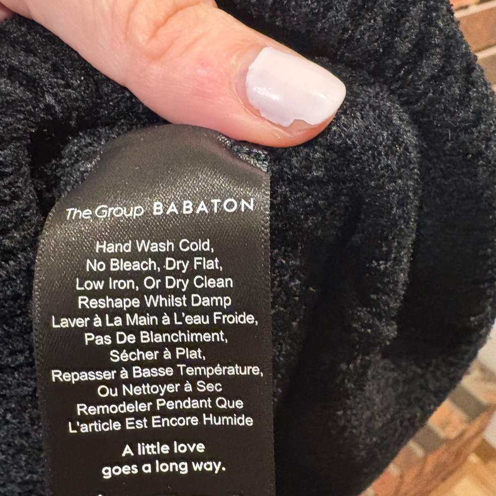 Babaton Black Velour cozy turtleneck - Picture 4 of 4